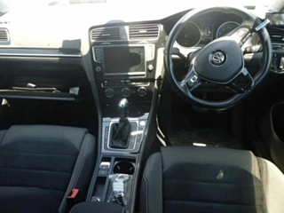 VOLKSWAGEN GOLF VARIANT 2016