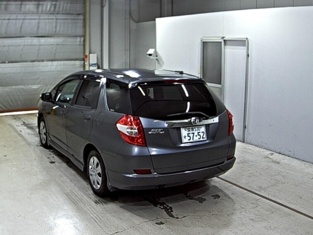 HONDA FIT SHUTTLE 2011