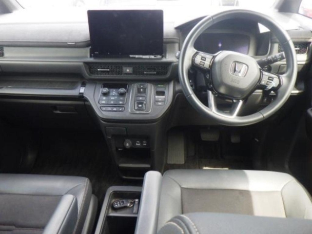 HONDA STEP WAGON 2022