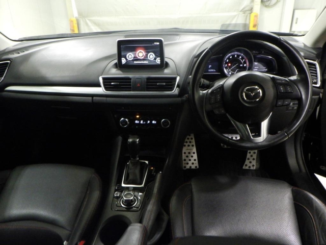 MAZDA AXELA 2014