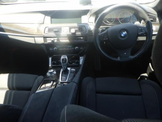 BMW 5 SERIES 2013