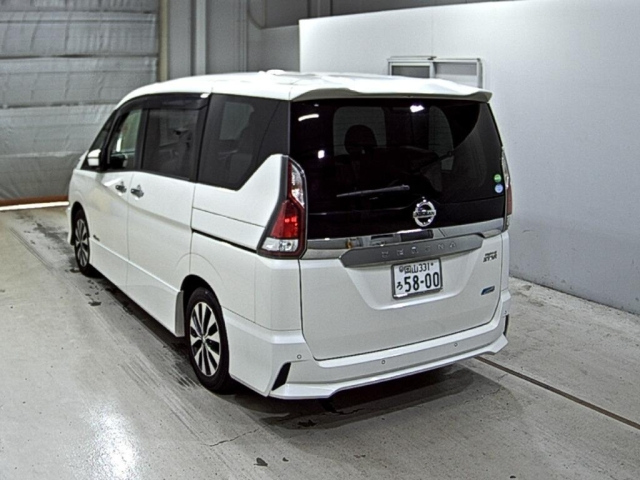 NISSAN SERENA 2017