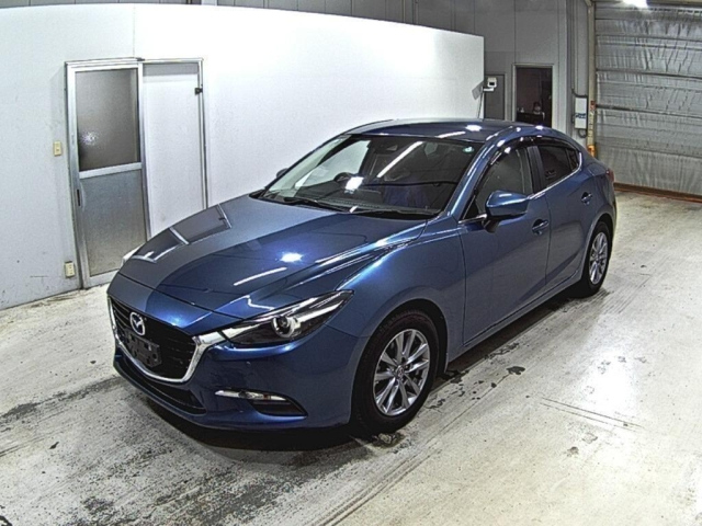 MAZDA AXELA 2017