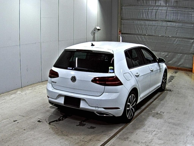 VOLKSWAGEN GOLF 2018