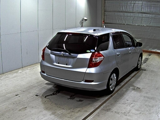 HONDA FIT SHUTTLE 2012