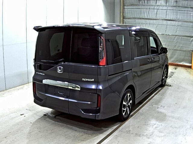 HONDA STEP WAGON 2021