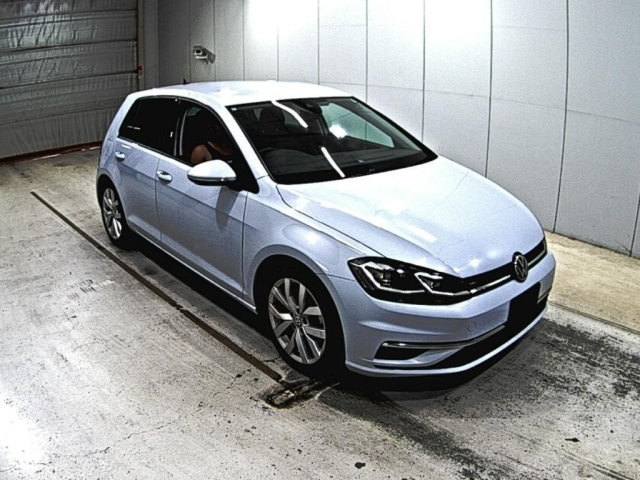 VOLKSWAGEN GOLF 2017