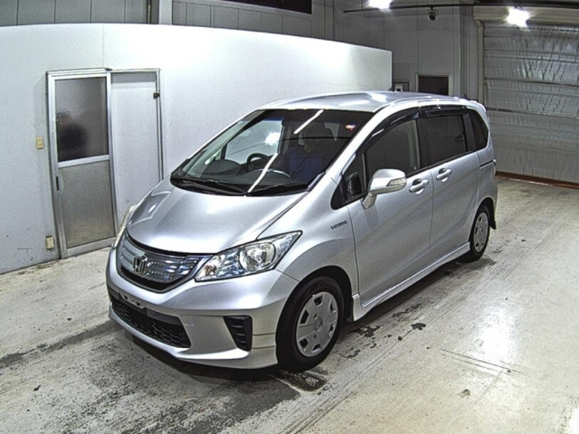 HONDA FREED 2012