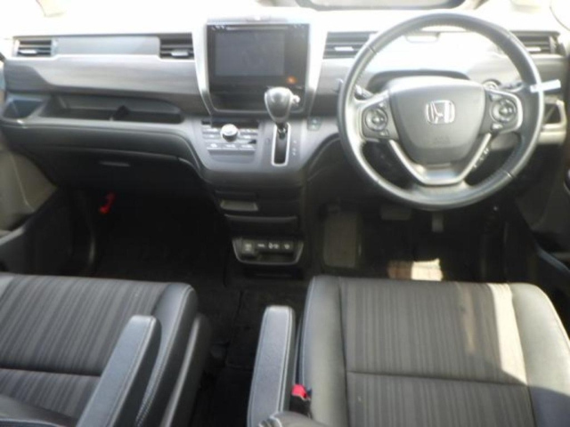 HONDA FREED 2017