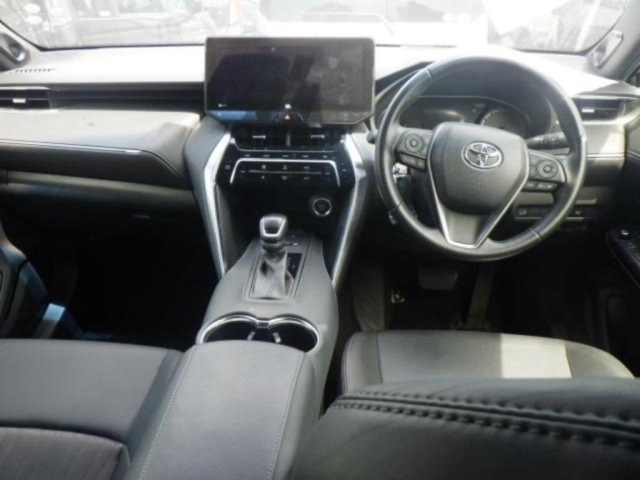 TOYOTA HARRIER 2020