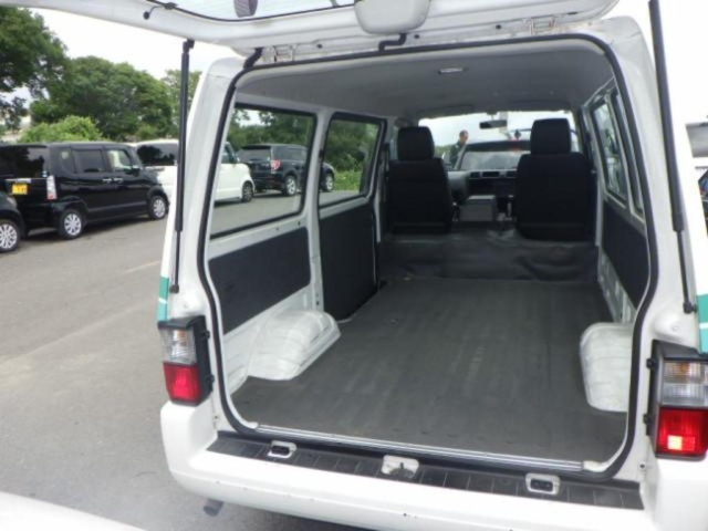 MAZDA BONGO VAN 2016