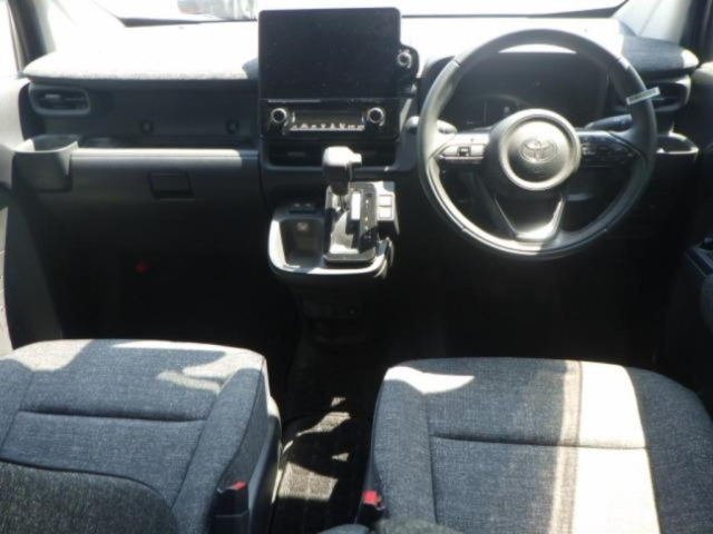 TOYOTA SIENTA 2022