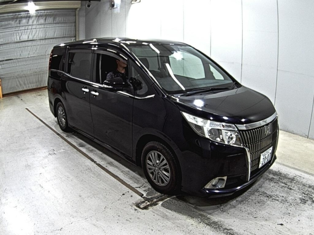 TOYOTA ESQUIRE 2016