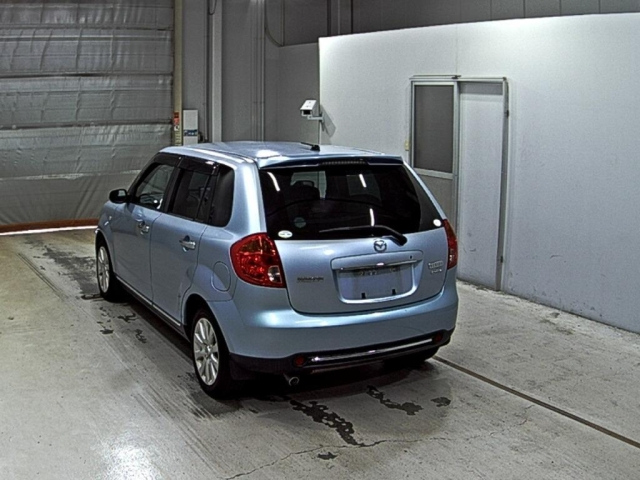 MAZDA VERISA 2008