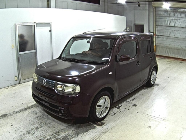 NISSAN CUBE 2011