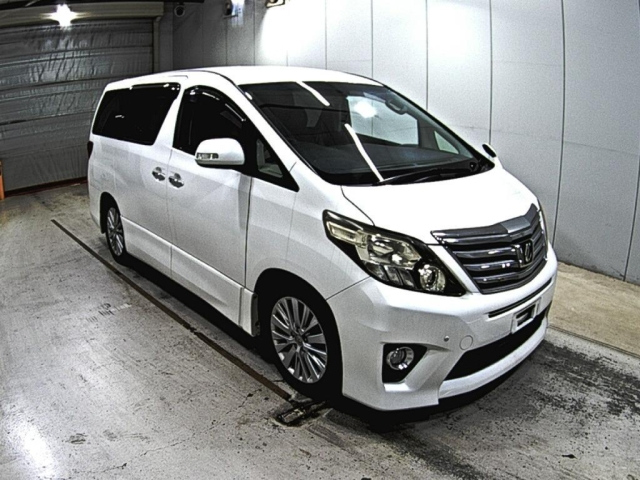 TOYOTA ALPHARD 2012