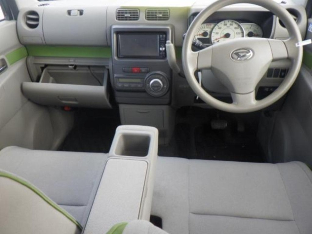 DAIHATSU MOVE CONTE 2015