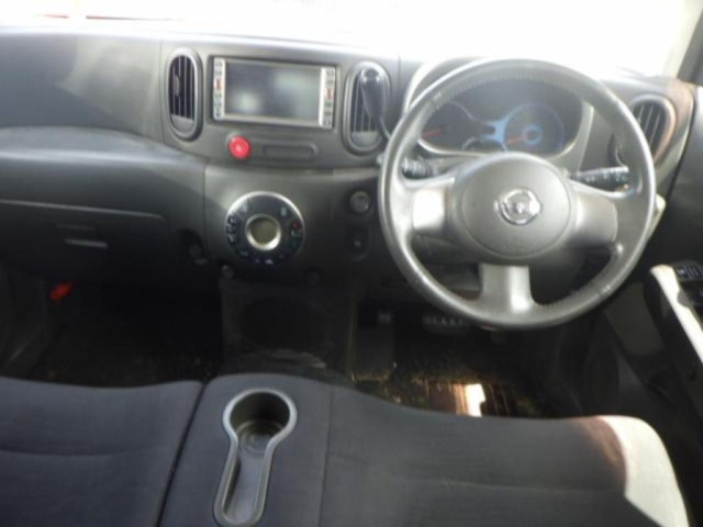 NISSAN CUBE 2011