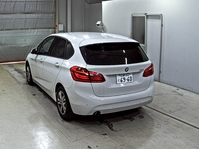 BMW 2 SERIES 2018