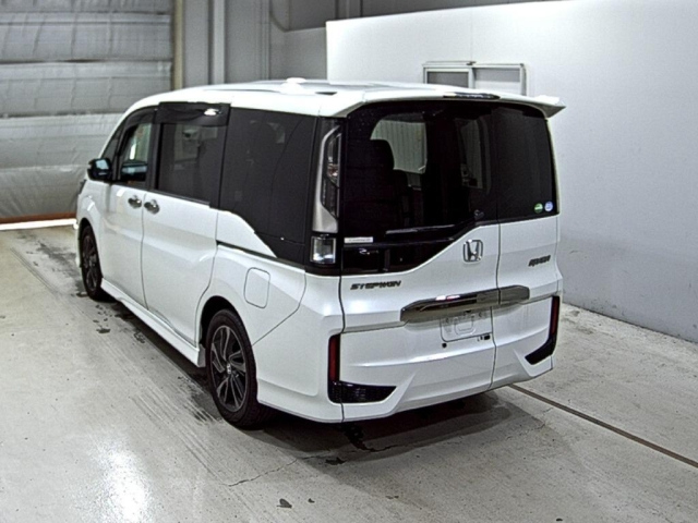 HONDA STEP WAGON 2020
