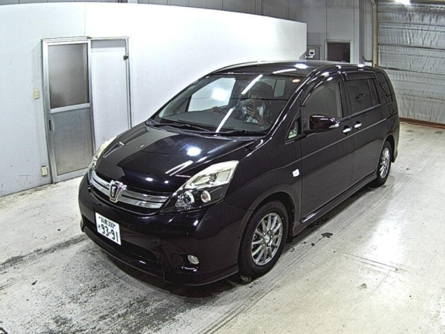 TOYOTA ISIS 2015