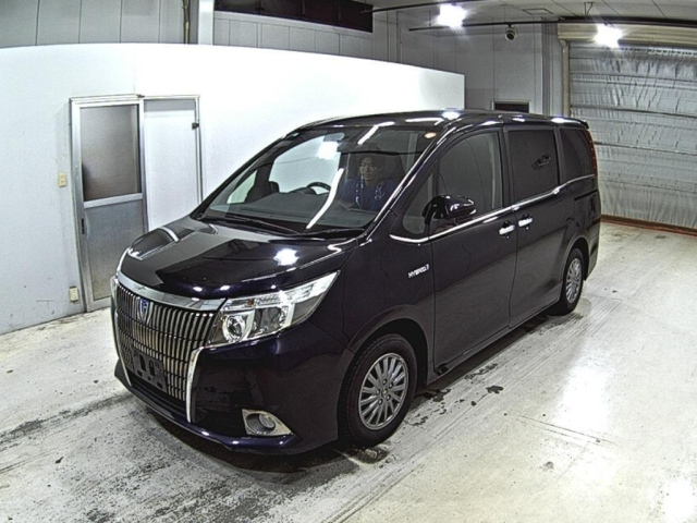 TOYOTA ESQUIRE 2015