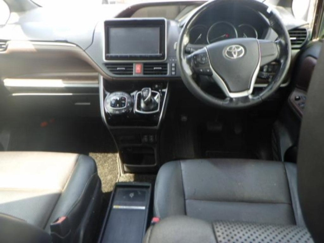TOYOTA ESQUIRE 2015