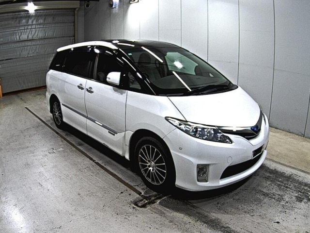 TOYOTA ESTIMA HYBRID 2011