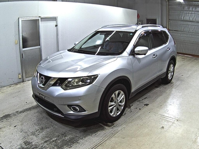 NISSAN X-TRAIL 2013