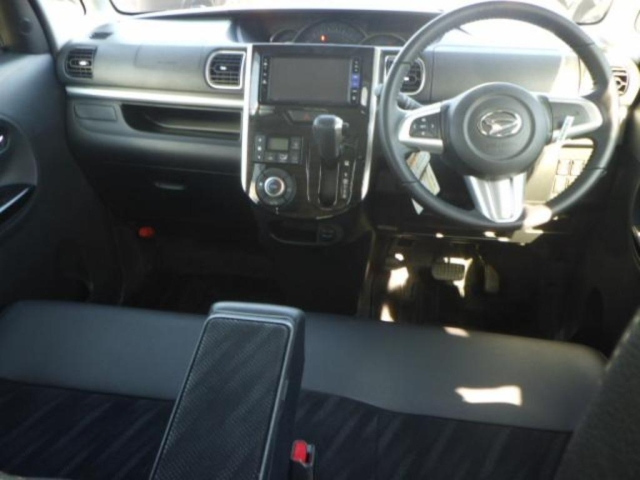DAIHATSU TANTO 2014