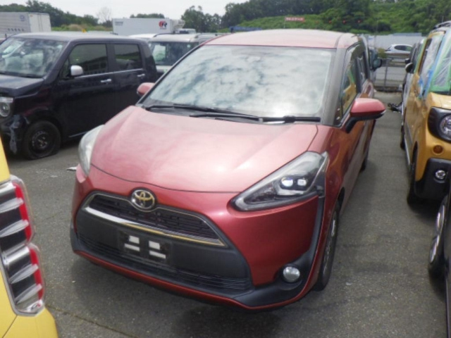 TOYOTA SIENTA 2016