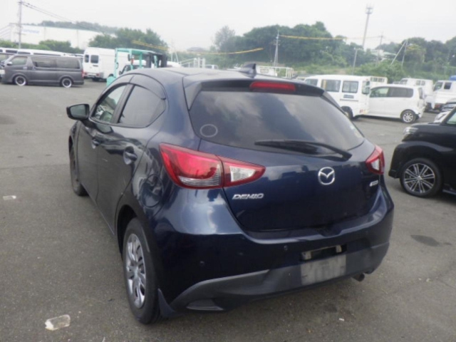 MAZDA DEMIO 2018