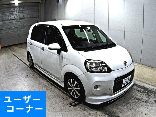 TOYOTA PORTE 2016