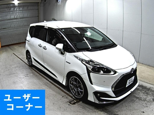 TOYOTA SIENTA 2018