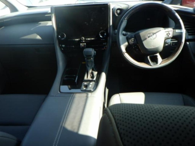 TOYOTA ALPHARD 2024
