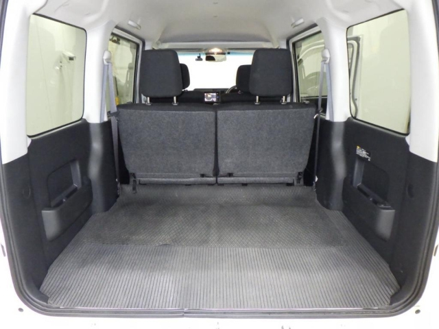 DAIHATSU HIJET VAN 2018