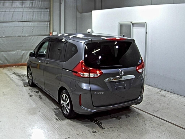 HONDA FREED 2020