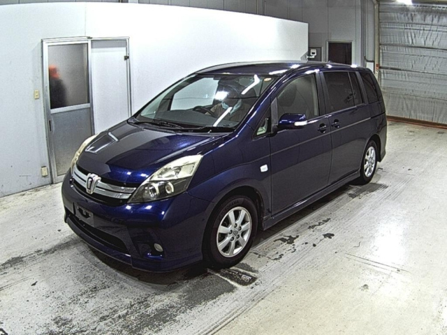 TOYOTA ISIS 2012