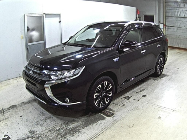 MITSUBISHI OUTLANDER PHEV 2016