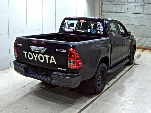 TOYOTA HILUX 2019