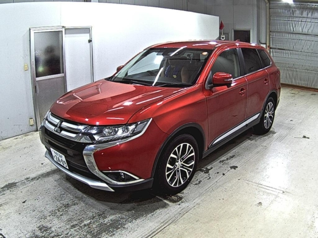 MITSUBISHI OUTLANDER 2018
