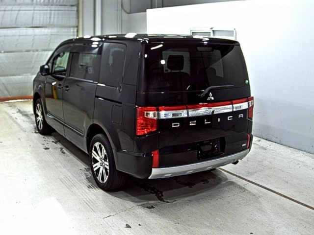 MITSUBISHI DELICA D5 2020