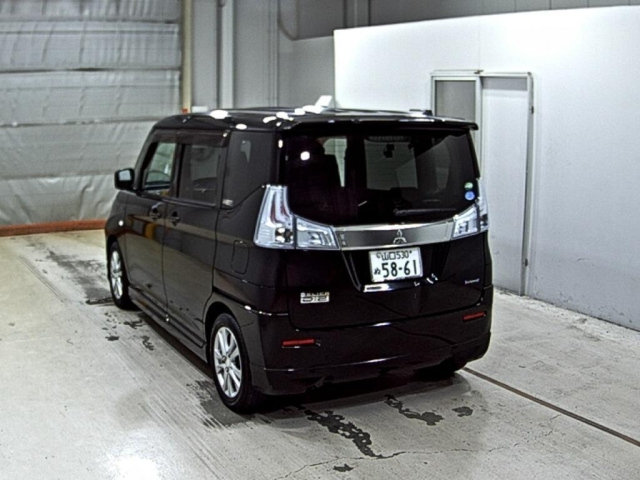 MITSUBISHI DELICA D2 2017