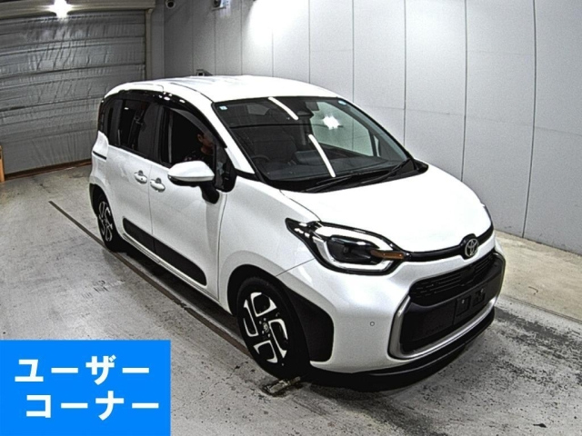 TOYOTA SIENTA 2023