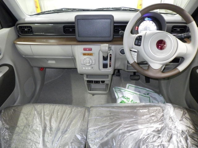 SUZUKI ALTO LAPIN 2024