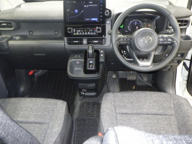 TOYOTA SIENTA 2023
