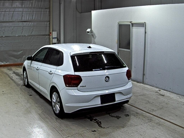 VOLKSWAGEN POLO 2018