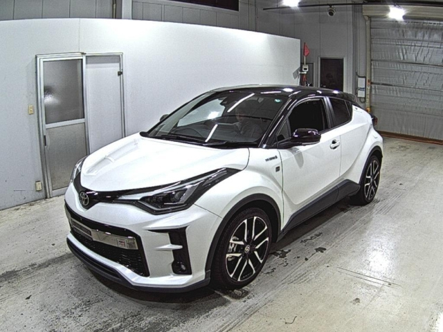 TOYOTA C-HR 2019