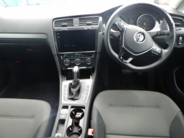 VOLKSWAGEN GOLF 2017