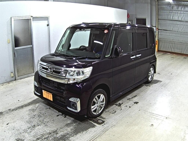 DAIHATSU TANTO 2016